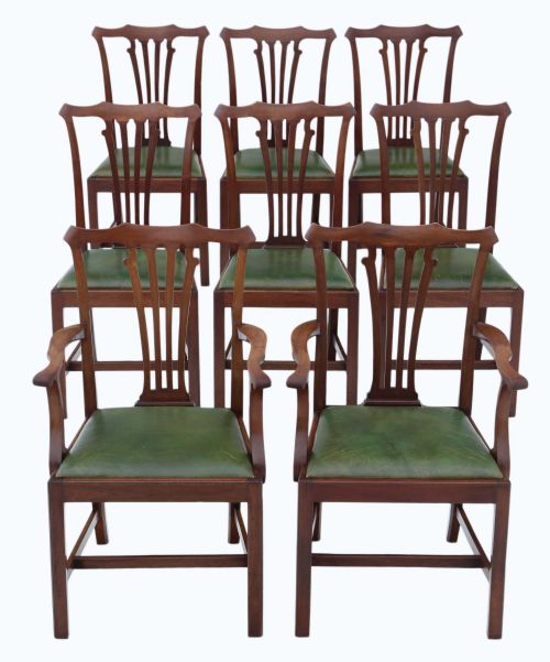 Set of 8 (6+2) Mahogany Dining Chairs Mid-19th Century