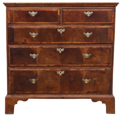 Georgian Oyster Walnut and Fruitwood Chest of Drawers