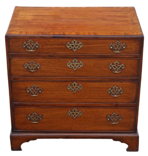 fig 1. Georgian mahogany chest of drawers