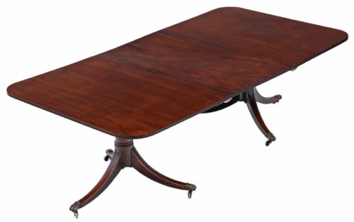 Georgian Mahogany Extending Pedestal Dining Table