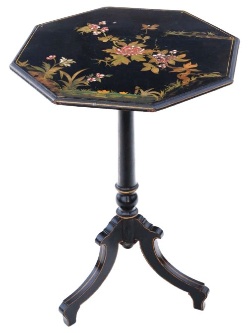 Antique Fine Quality Decorated Black Lacquer Side Table 19th Century