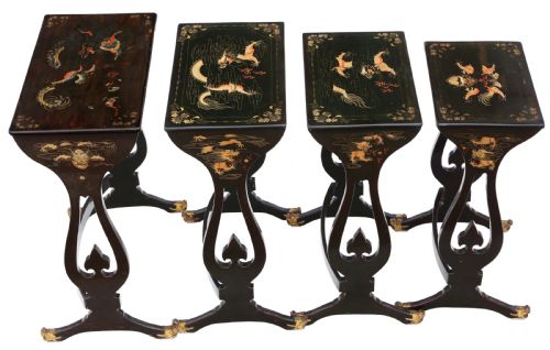 ANTIQUE FINE QUALITY CHINOISERIE DECORATED BLACK LACQUER NEST OF 4 19TH CENTURY TABLES - ADDITIONAL PHOTO 1