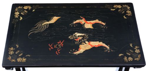 ANTIQUE FINE QUALITY CHINOISERIE DECORATED BLACK LACQUER NEST OF 4 19TH CENTURY TABLES - ADDITIONAL PHOTO 4