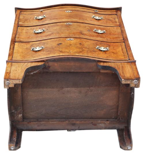 ANTIQUE C1920 GEORGIAN REVIVAL BURR WALNUT SERPENTINE CHEST OF DRAWERS FINE QUALITY WITH BRUSHING SLIDE - ADDITIONAL PHOTO 8