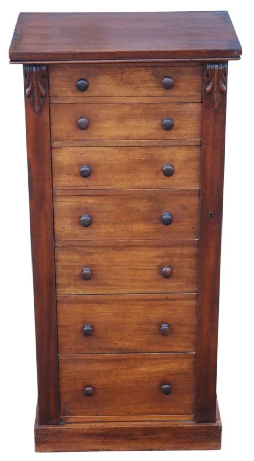 fig 1. Antique 19th century Quality Mahogany Wellington Chest of 7 Drawers