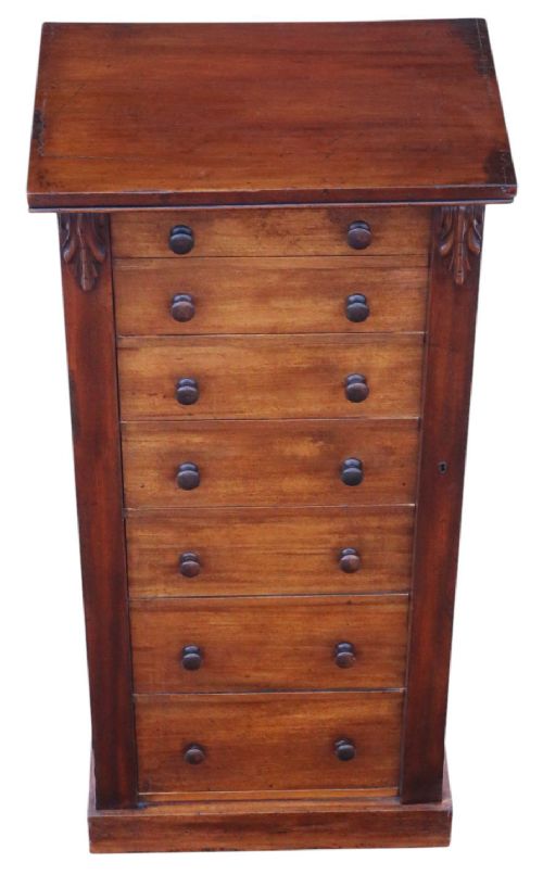 fig 2. Antique 19th century Quality Mahogany Wellington Chest of 7 Drawers