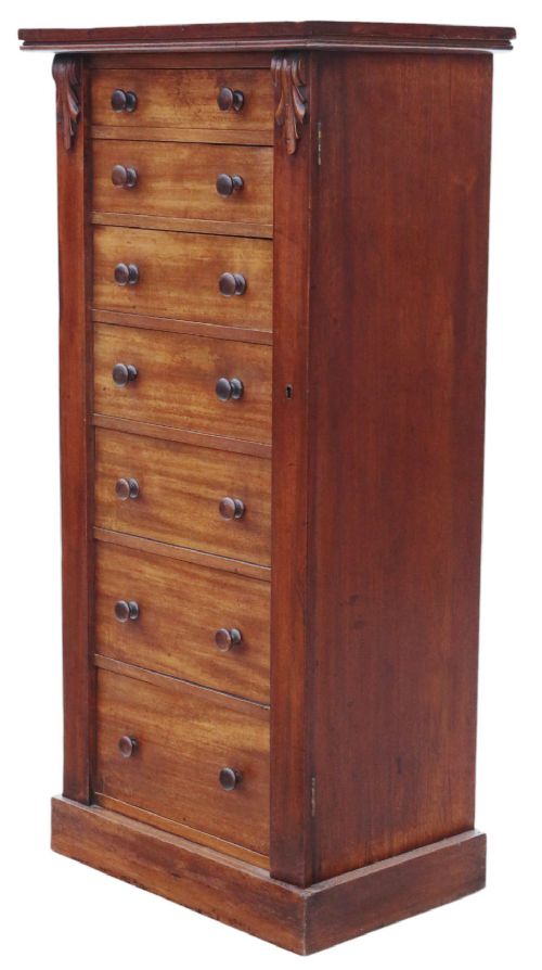 fig 3. Antique 19th century Quality Mahogany Wellington Chest of 7 Drawers