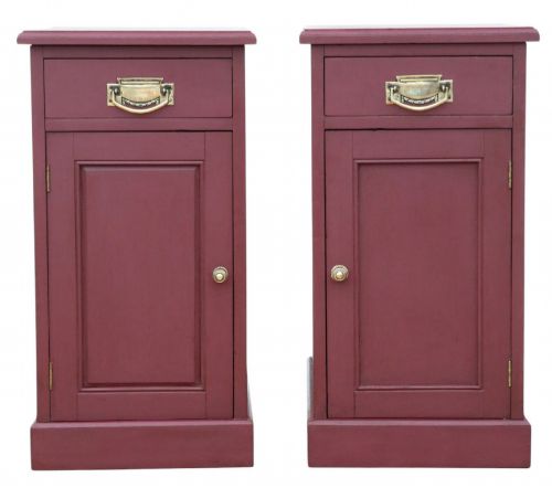 QUALITY PAIR OF ANTIQUE PREFERENCE RED PAINTED BEDSIDE CUPBOARD TABLES C1900