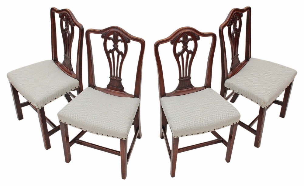 Set of 4 Victorian carved mahogany dining chairs