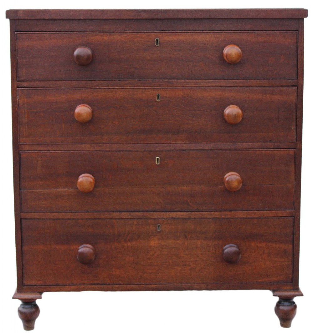 Early Victorian oak chest of drawers