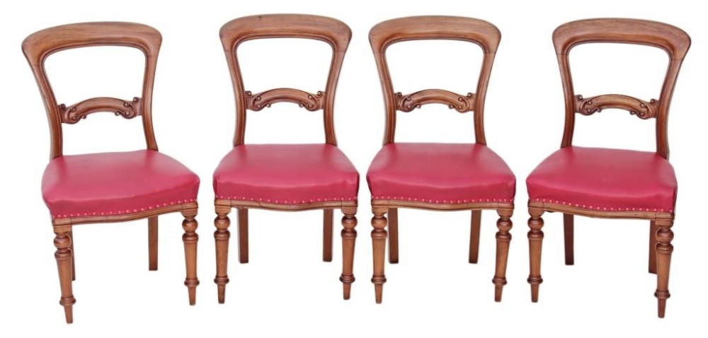Set of 4 Victorian mahogany dining chairs balloon back