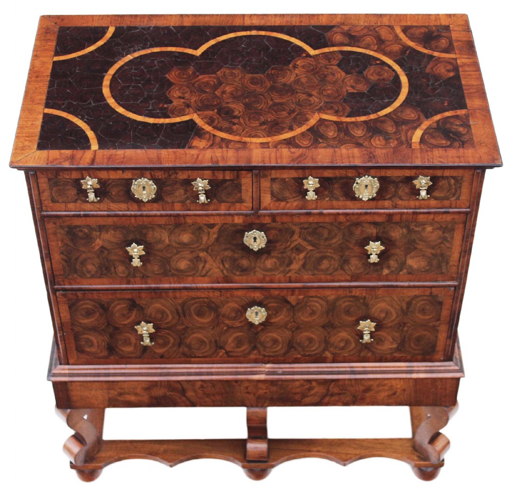 Georgian walnut Oyster laburnum chest of drawers on stand