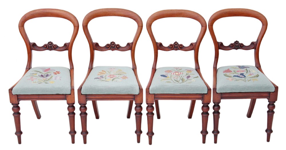 Set of 4 Victorian mahogany balloon back dining chairs