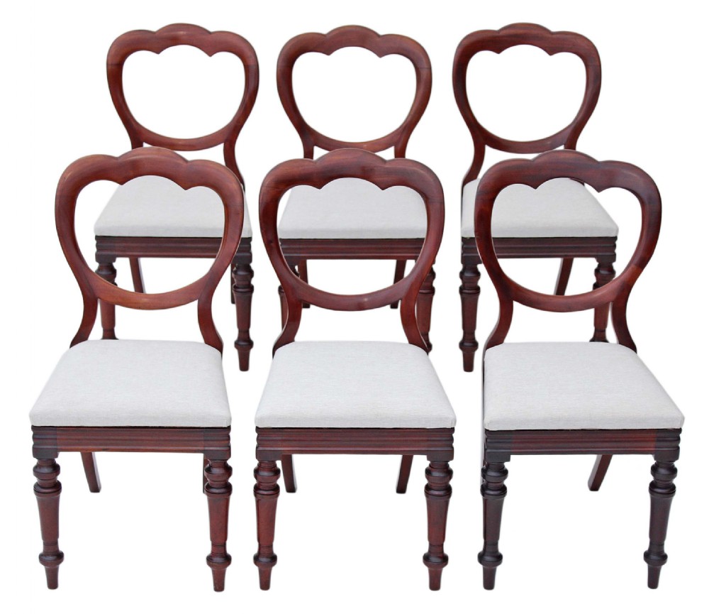 Set of 6 Victorian mahogany cloud balloon back dining chairs
