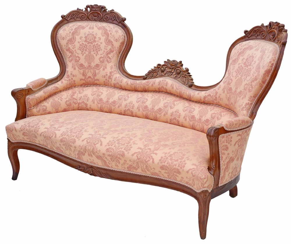 19th Century carved French walnut sofa settee chaise longue