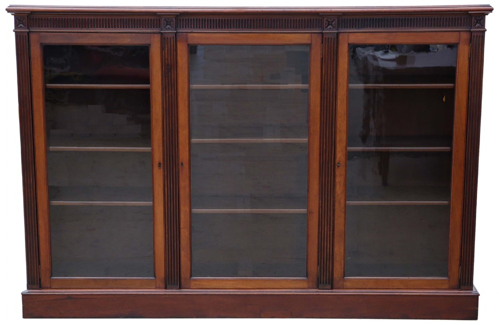 Victorian mahogany bookcase shelves