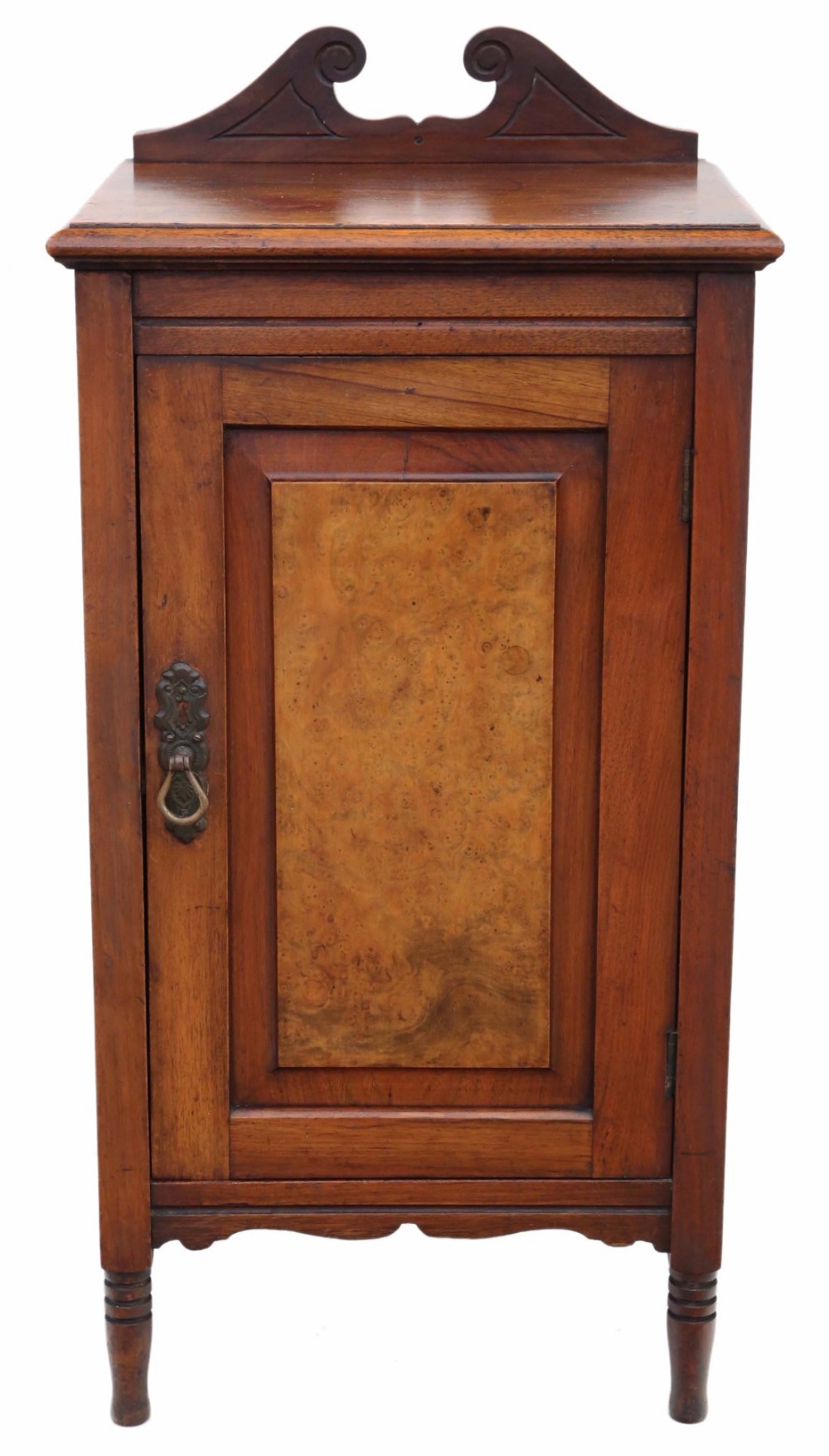 Victorian C1890 walnut bedside table cupboard cabinet