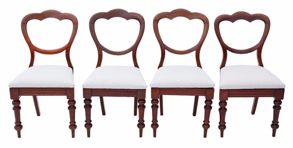 Set of 4 Victorian balloon back mahogany dining chairs