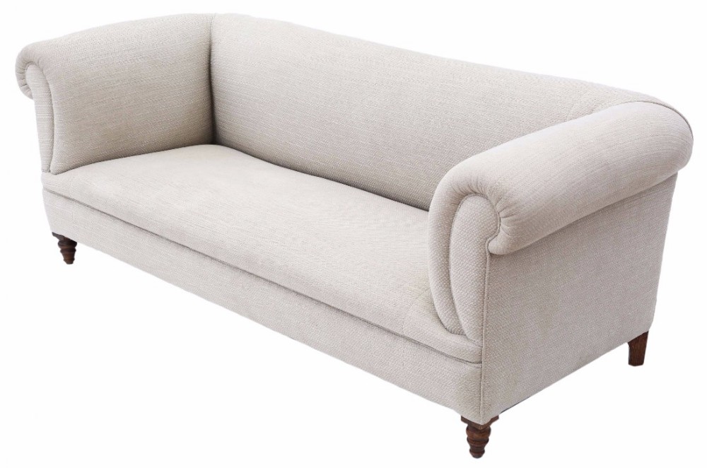 Victorian C1900 chesterfield sofa settee