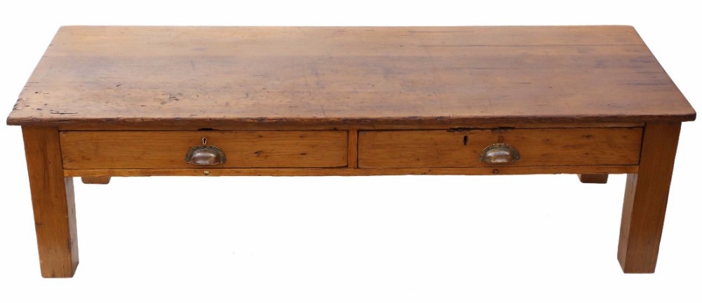 Victorian rustic scrub top pine coffee table with drawers
