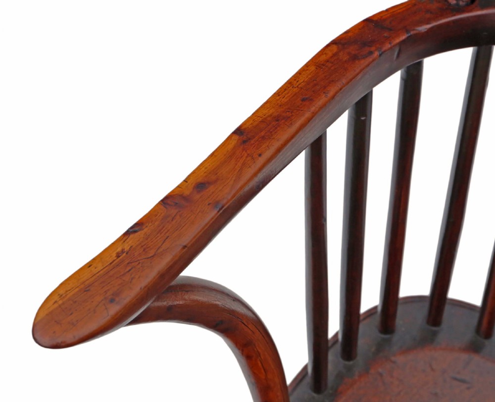 19th Century yew & elm Windsor chair View VIII