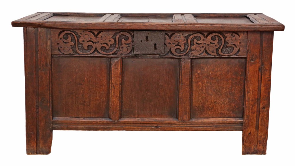 Georgian oak coffer View III