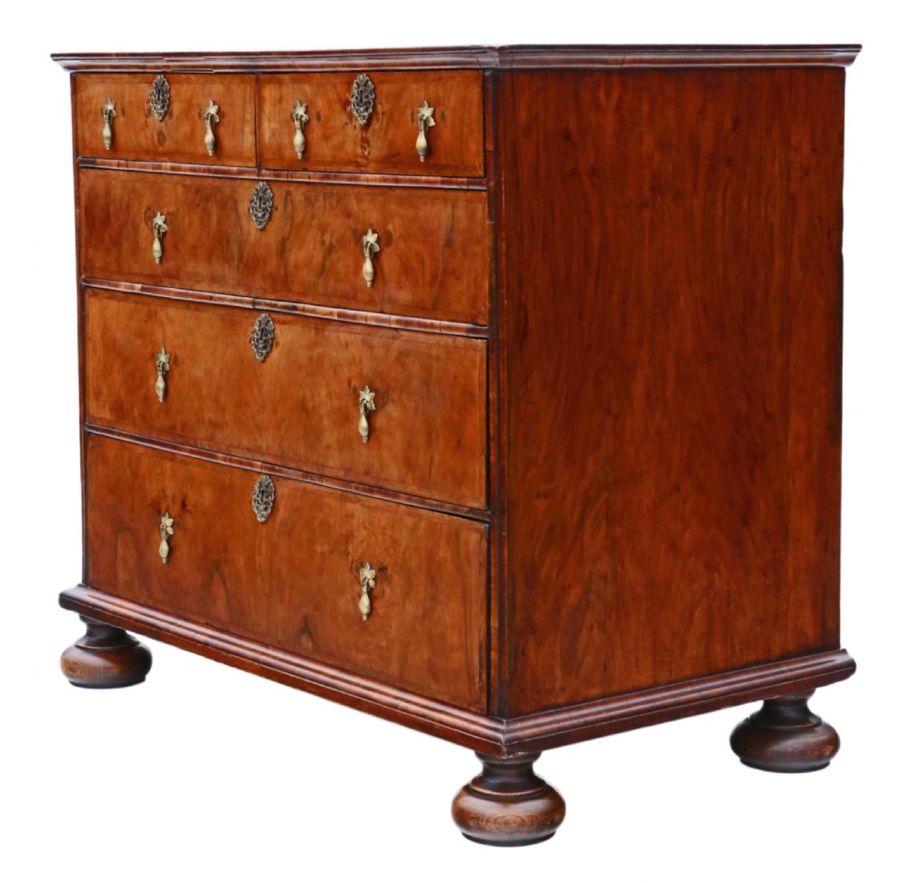 William & Mary walnut chest of drawers View V