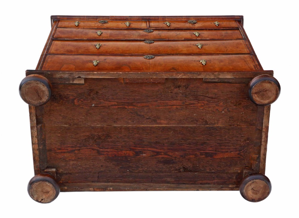 William & Mary walnut chest of drawers View X