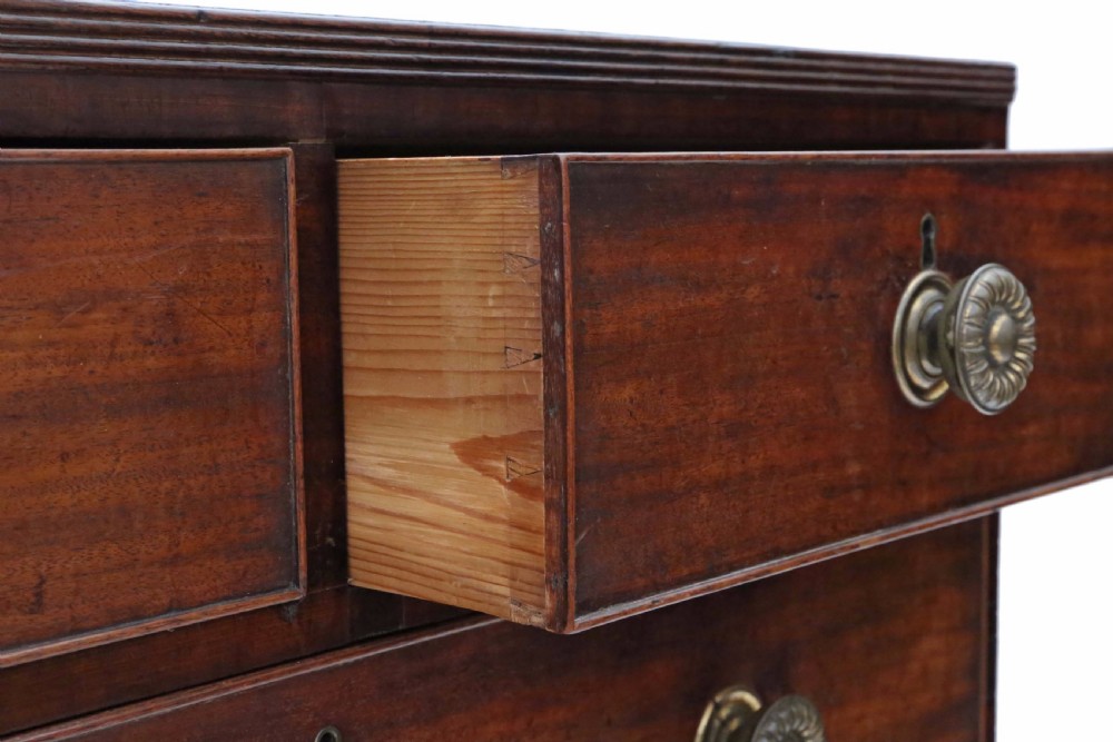 Georgian mahogany C1800 chest of drawers  View VII