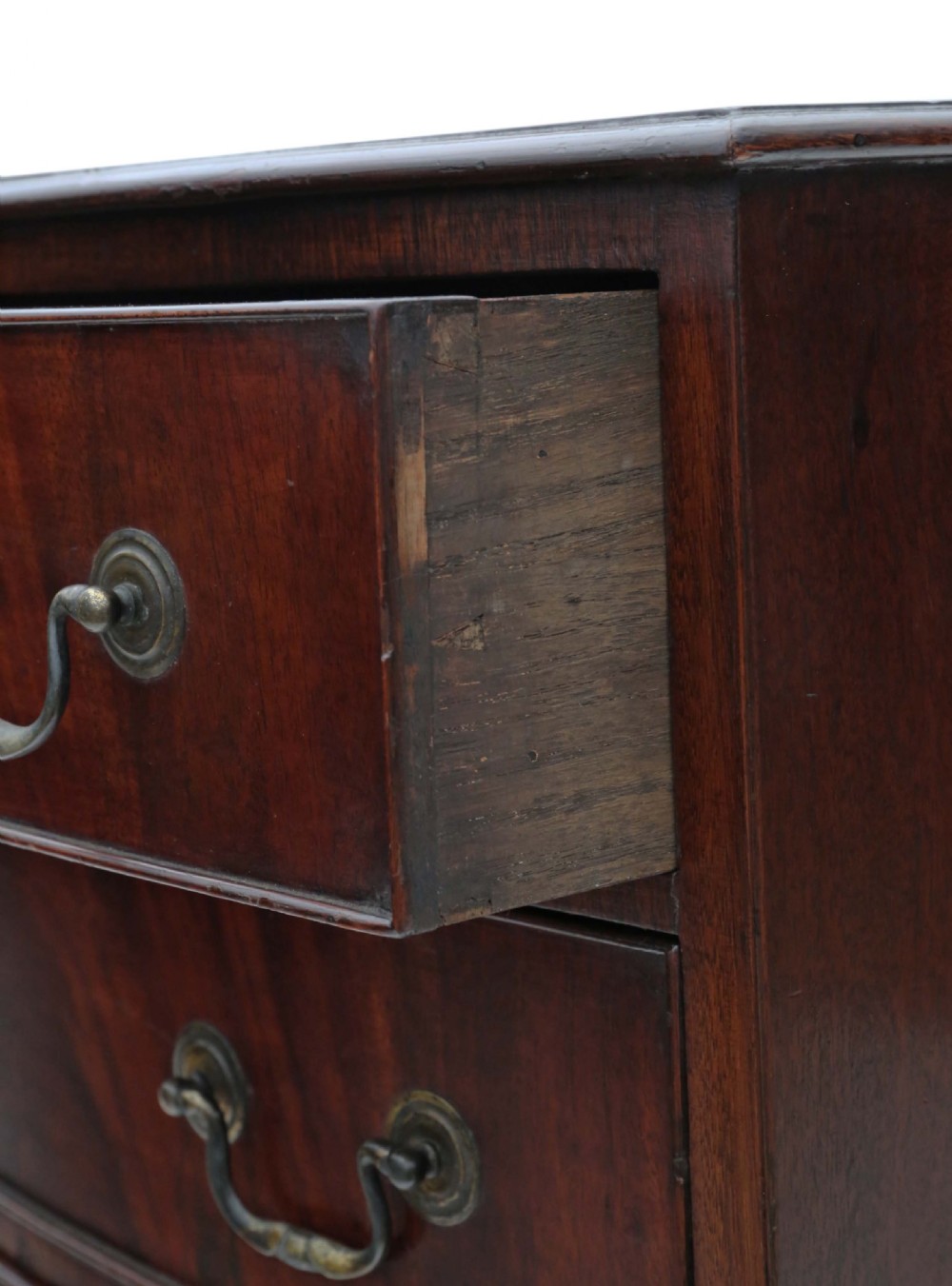 Small mahogany chest of drawers View IV