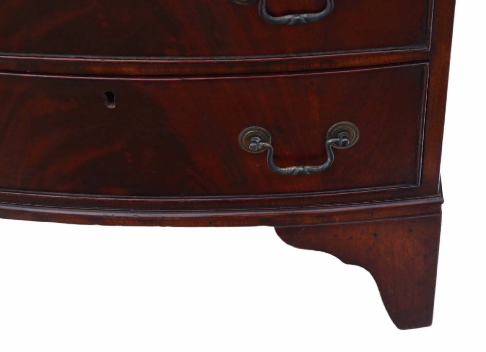 Small mahogany chest of drawers View VIII