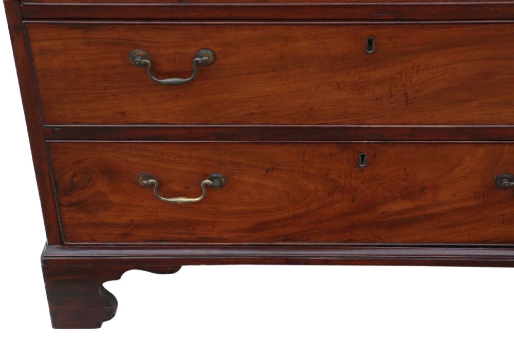 Georgian mahogany chest of drawers View VI