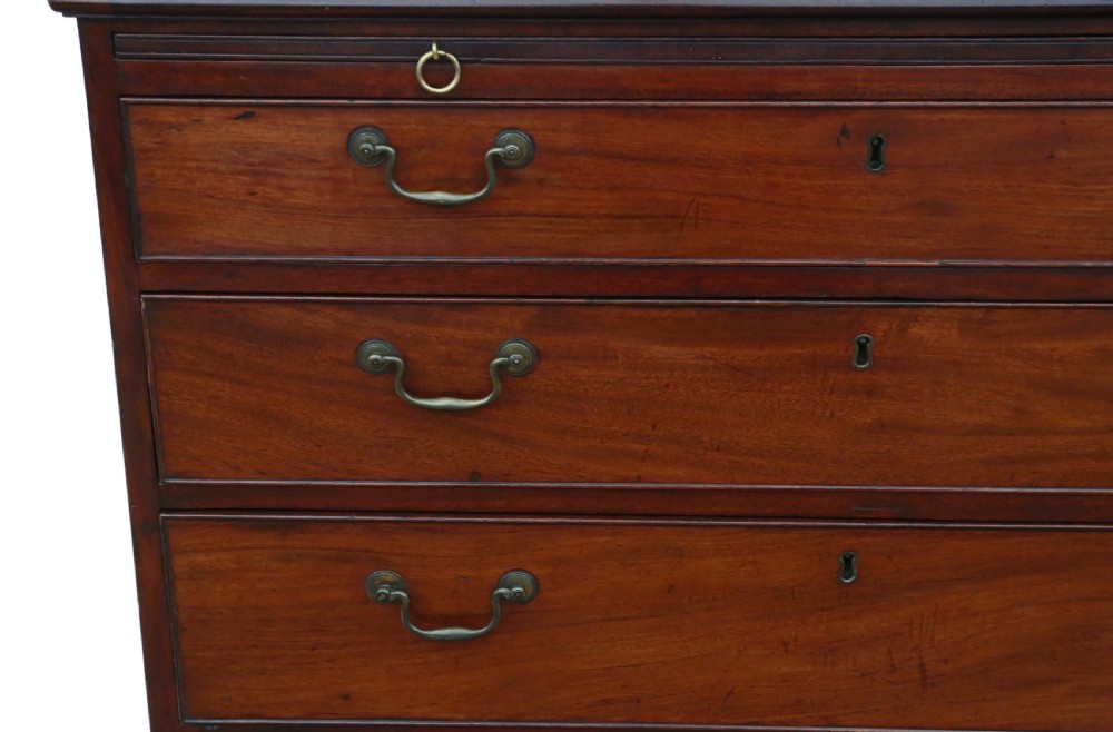 Georgian mahogany chest of drawers View VIII