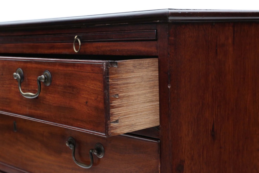 Georgian mahogany chest of drawers View IX