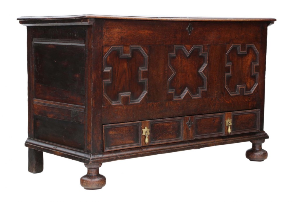 Georgian 18th Century oak coffer or mule chest View IX