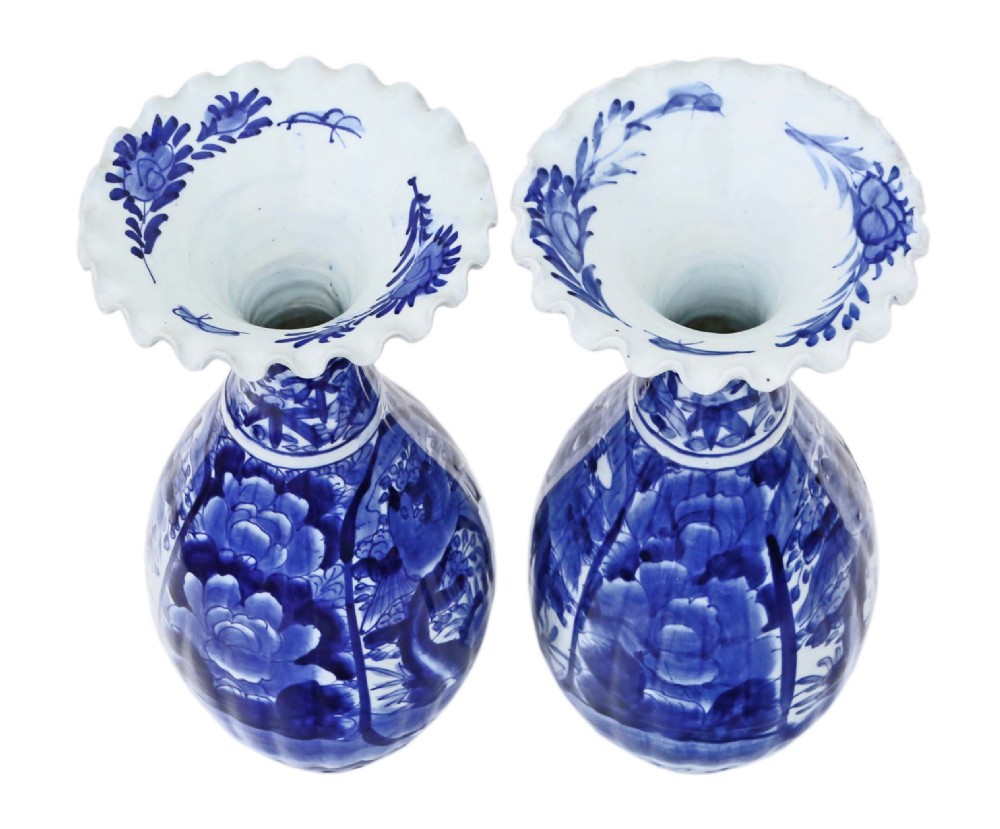 Large pair of Japanese Meiji blue and white vases View V
