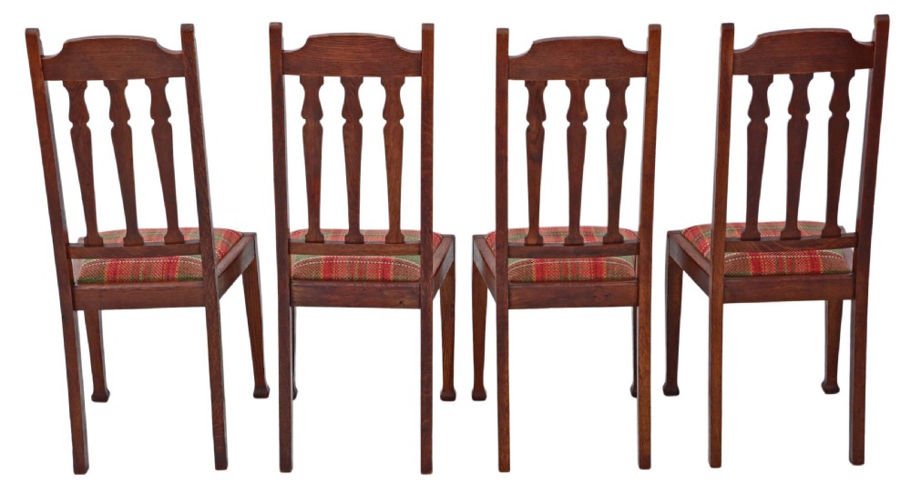 Set of 4 oak dining chairs Art Nouveau View II