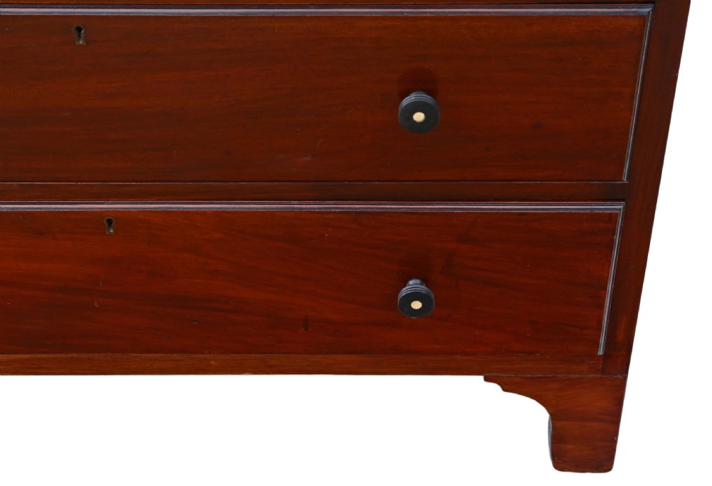 Mahogany chest of drawers View IV