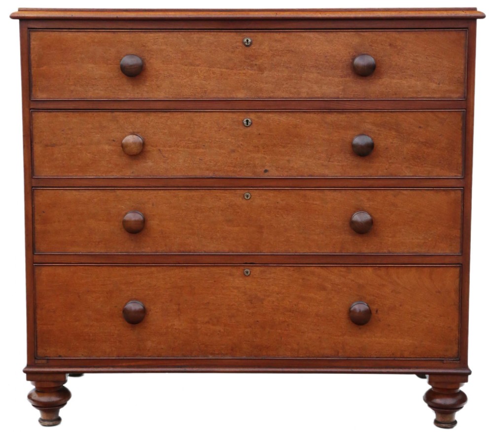 Victorian mahogany chest of drawers