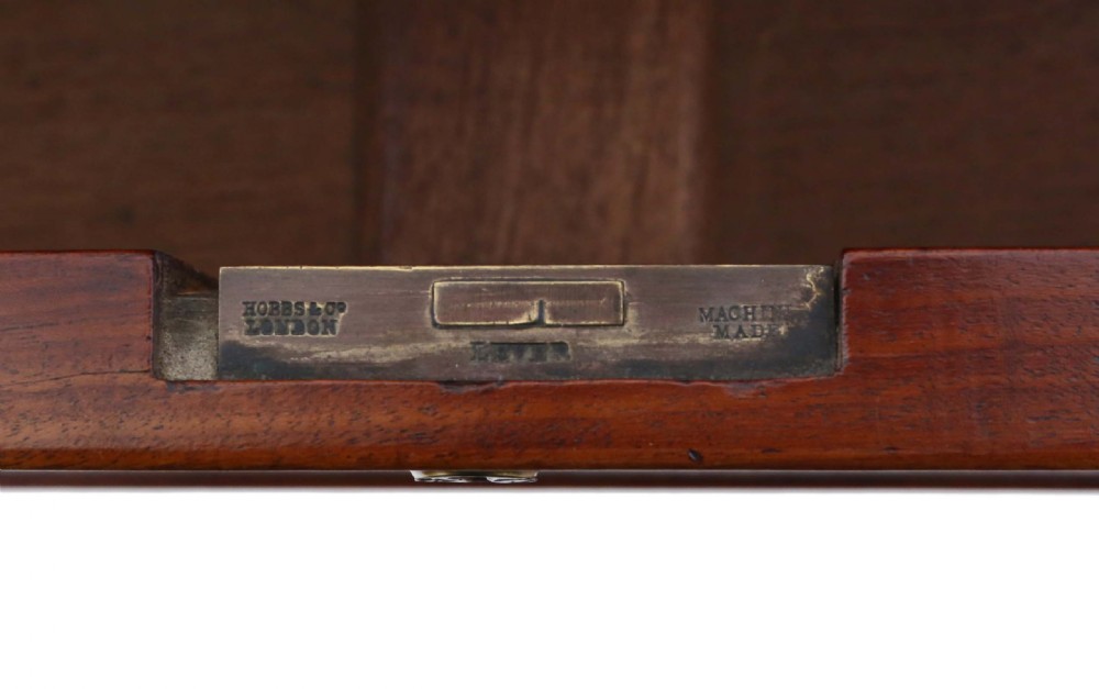 Victorian mahogany chest of drawers View V
