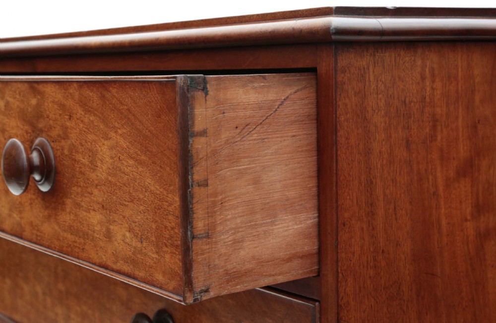 Victorian mahogany chest of drawers View VI