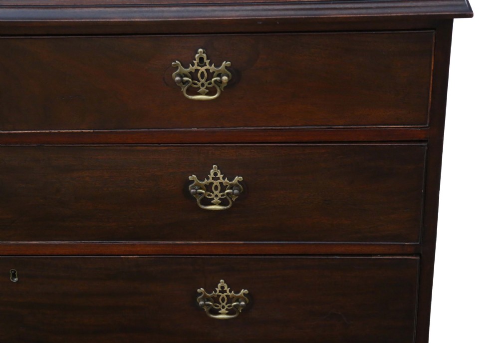Georgian mahogany chest of drawers View VII