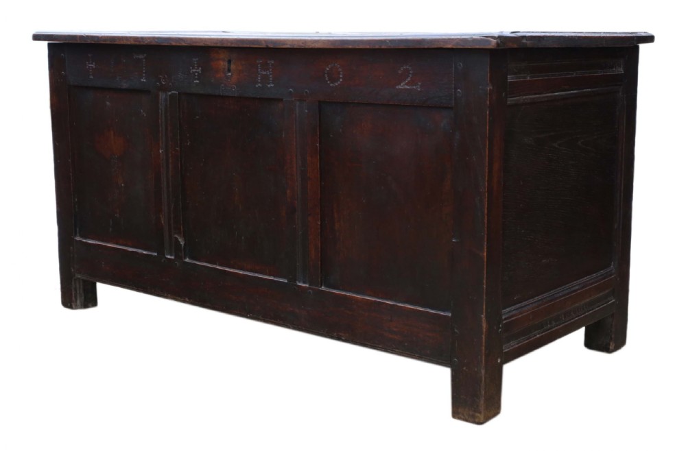 18th Century oak coffer View V