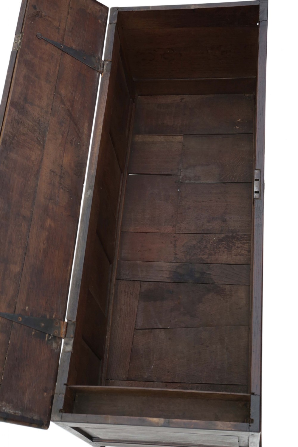 Georgian C1800 panelled oak mule chest  View IV
