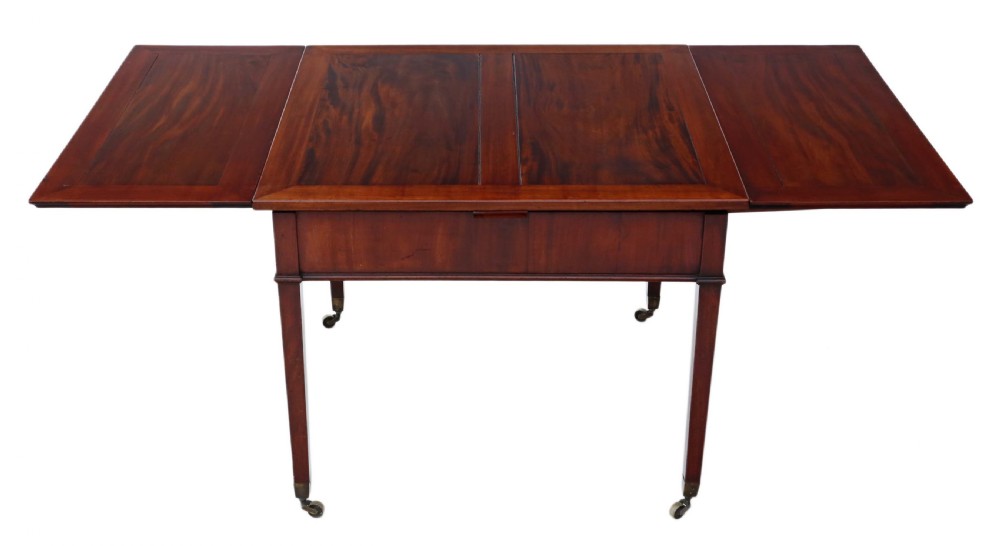 Gillows Victorian mahogany extending dining table View II