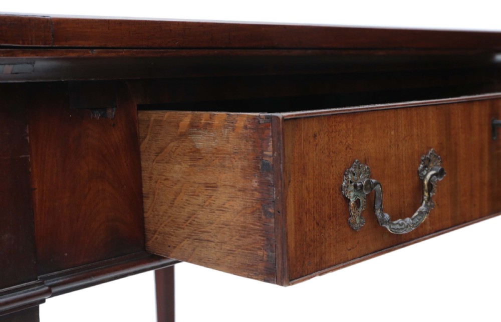 Gillows Victorian mahogany extending dining table View V