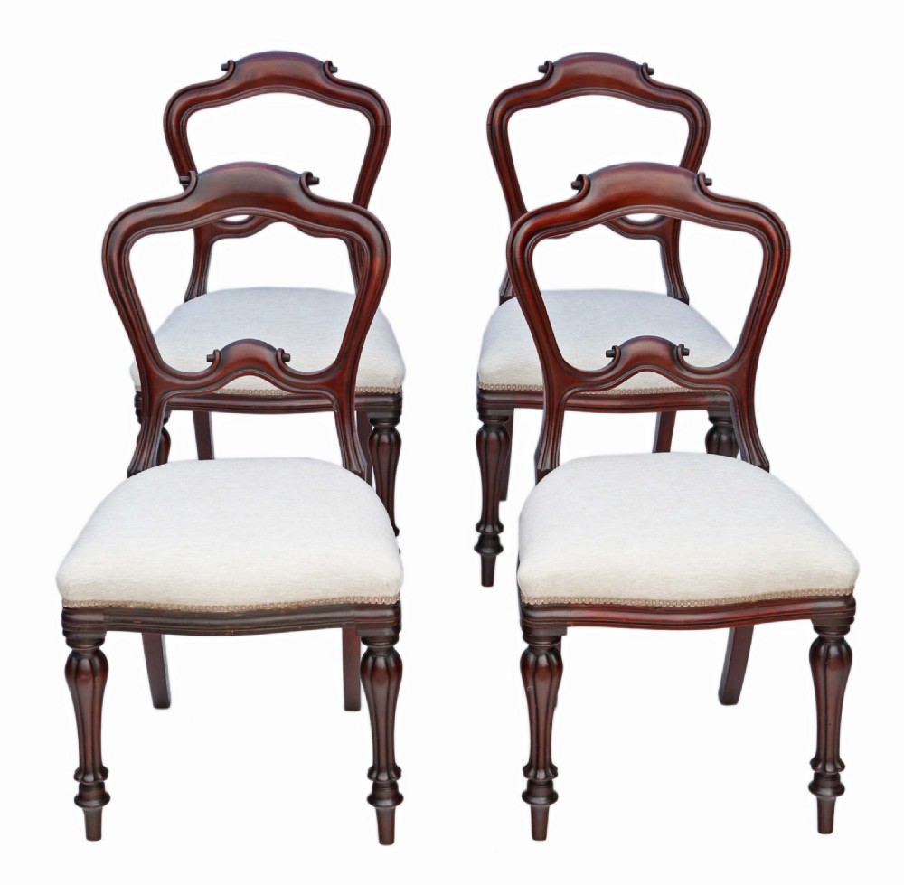 Set of 4 early Victorian mahogany dining chairs
