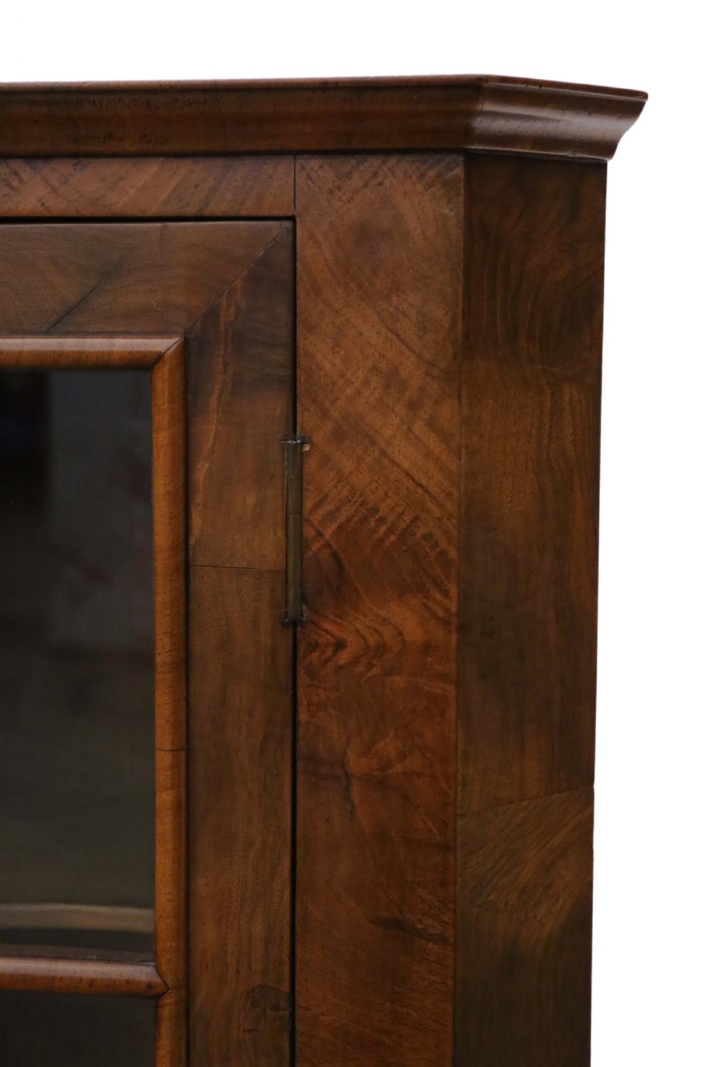 Georgian walnut glazed corner cupboard  View VI