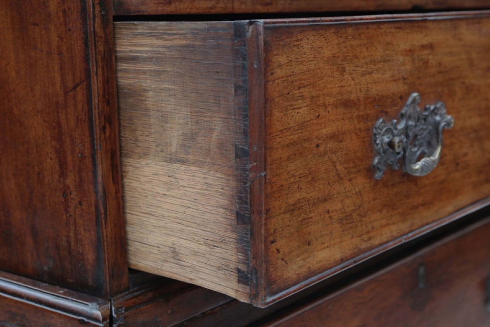 Georgian tallboy chest on chest of drawers View VIII