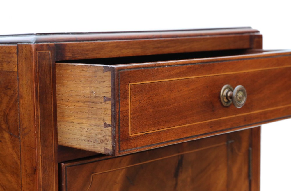 Georgian inlaid mahogany bedside table View VIII